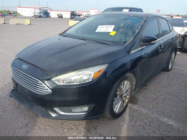1FADP3J22FL256412 Ford Focus Titanium