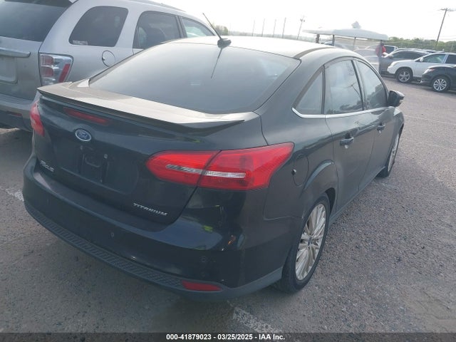 1FADP3J22FL256412 Ford Focus Titanium