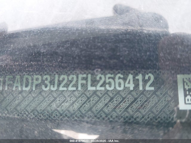 1FADP3J22FL256412 Ford Focus Titanium