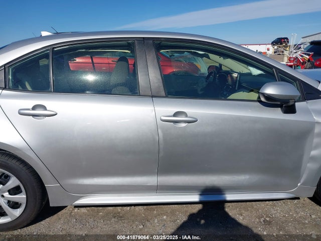 JTDEPRAE3LJ091554 Toyota COROLLA LE