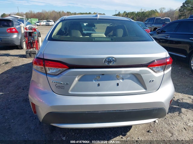JTDEPRAE3LJ091554 Toyota COROLLA LE