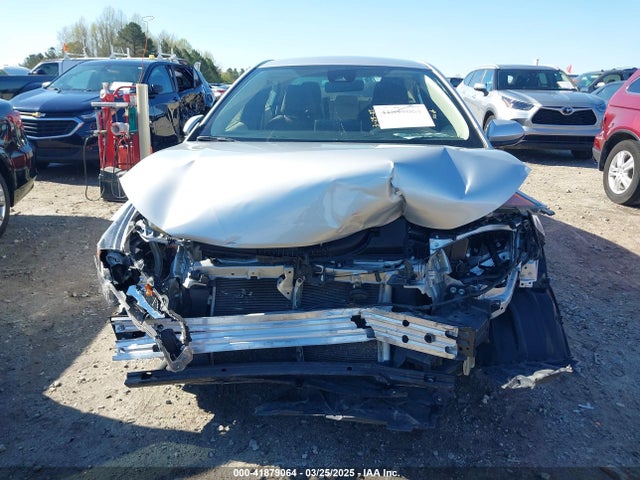 JTDEPRAE3LJ091554 Toyota COROLLA LE