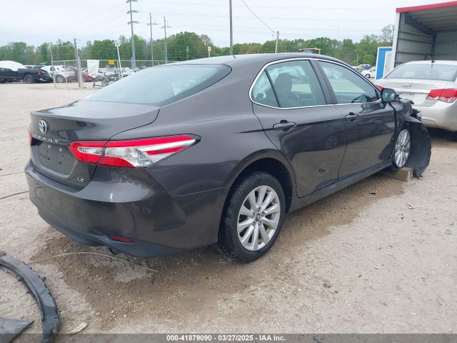4T1B11HK1JU675928 Toyota CAMRY LE