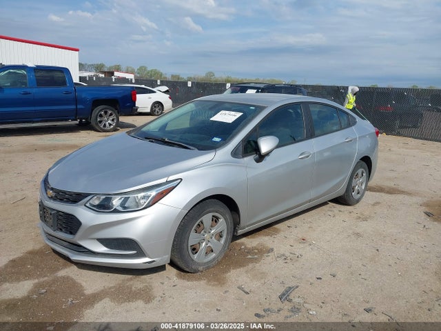 1G1BC5SM2J7197042 Chevrolet Cruze Ls Auto