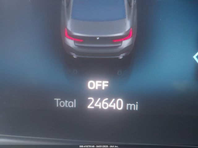 3MW69FF09R8E40969 BMW 3 Series 330i