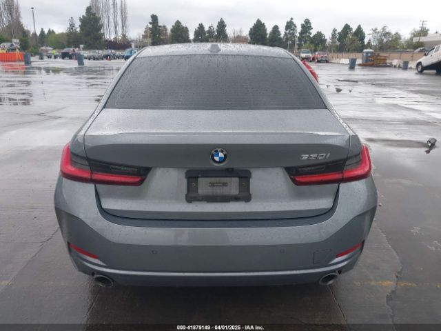 3MW69FF09R8E40969 BMW 3 Series 330i