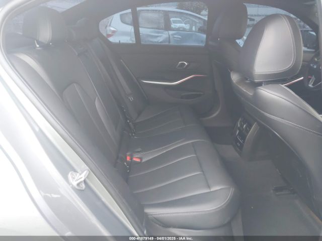3MW69FF09R8E40969 BMW 3 Series 330i
