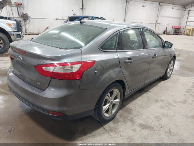 Ford FOCUS SE 2014 1FADP3F22EL428459 Image 4