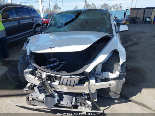 5YJ3E1EB3JF187543 Tesla Model 3 Long Range/performance