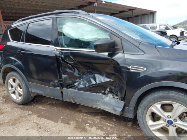 1FMCU0GX9FUA16277 Ford ESCAPE SE