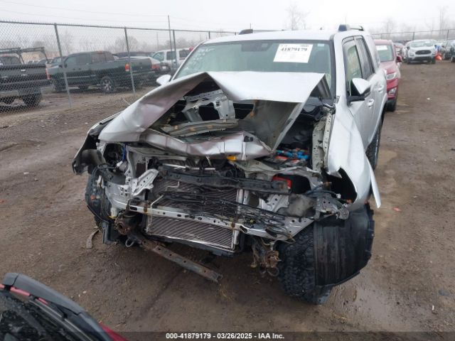 JTEBU5JR8E5160964 Toyota 4runner Trail
