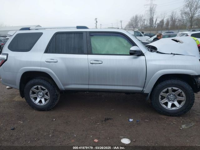 JTEBU5JR8E5160964 Toyota 4runner Trail