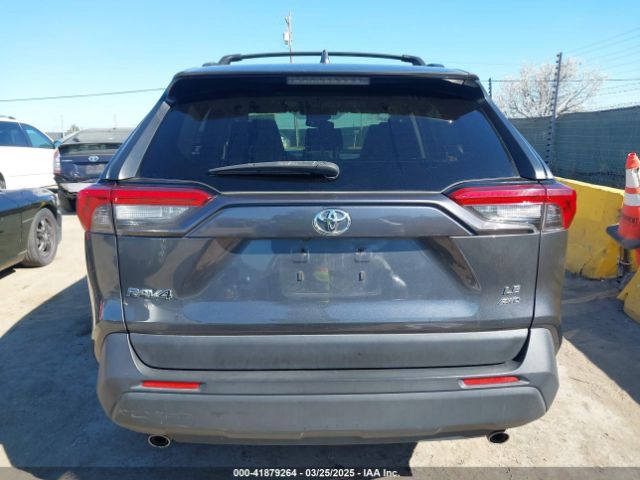JTMG1RFV3KD025974 Toyota RAV4 LE