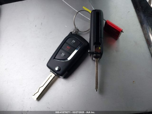 2T3MWRFV9RW222584 Toyota Rav4 Hybrid Le