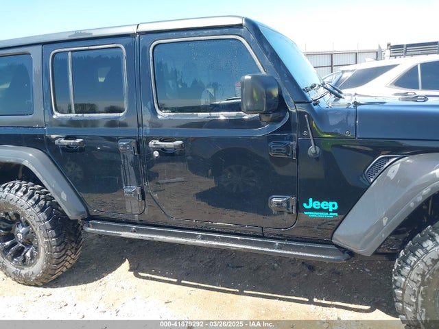 1C4HJXDN9LW323205 Jeep Wrangler Unlimited Sport S 4x4