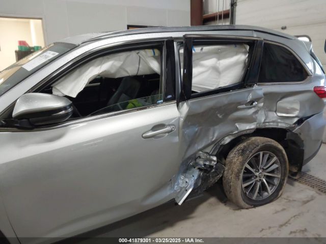 5TDJZRFH1KS616771 Toyota Highlander Xle
