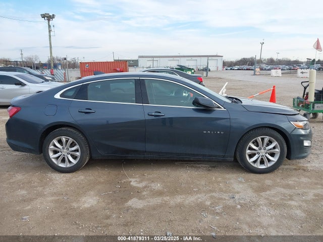 1G1ZD5STXLF042220 Chevrolet Malibu Fwd Lt