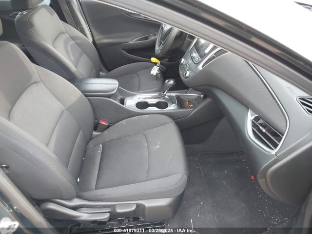 1G1ZD5STXLF042220 Chevrolet Malibu Fwd Lt