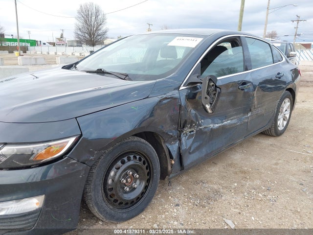 1G1ZD5STXLF042220 Chevrolet Malibu Fwd Lt