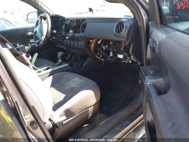 3TMCZ5AN9KM232882 Toyota Tacoma Trd Off Road