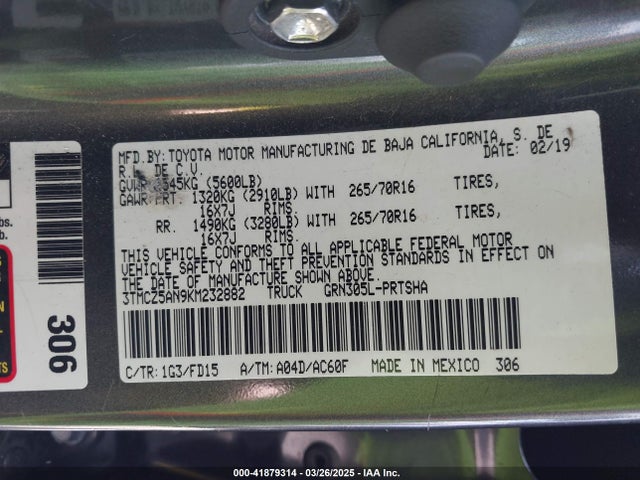 3TMCZ5AN9KM232882 Toyota Tacoma Trd Off Road