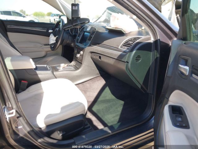 2017 CHRYSLER 300 2C3CCAAG6HH607618 Photo 4