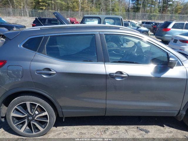 JN1BJ1CR8HW118279 Nissan Rogue Sport S/sv/sl