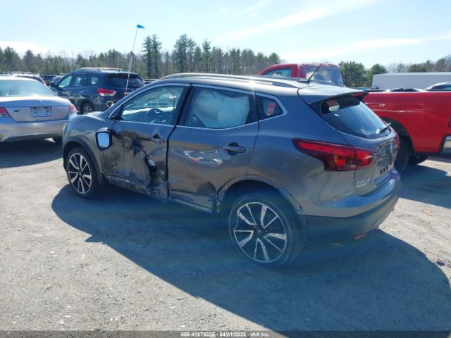 JN1BJ1CR8HW118279 Nissan Rogue Sport S/sv/sl