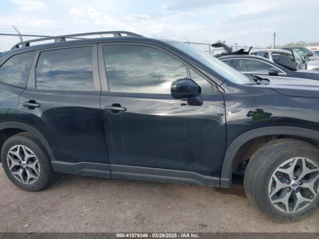 JF2SKADC6NH470301 Subaru Forester Premium