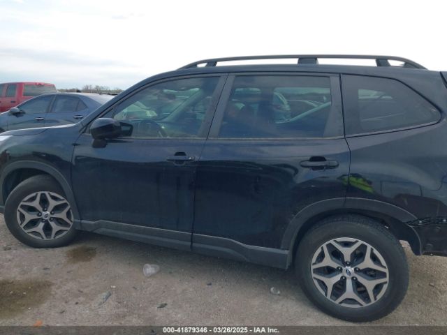 JF2SKADC6NH470301 Subaru Forester Premium