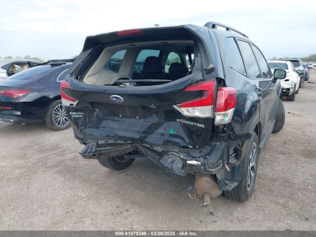JF2SKADC6NH470301 Subaru Forester Premium