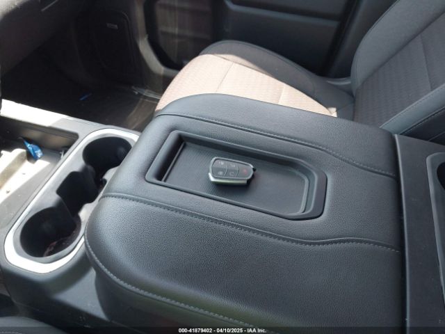 1GCPWDED5KZ100948 Chevrolet Silverado 1500 Rst