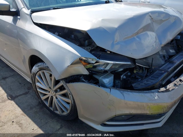 3VWD07AJ6FM229576 Volkswagen Jetta 1.8t Se