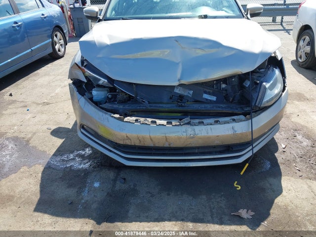 3VWD07AJ6FM229576 Volkswagen Jetta 1.8t Se