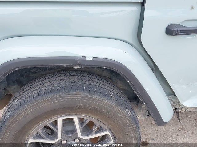1C4PJXEN6RW120260 Jeep Wrangler 4-door Sahara 4x4