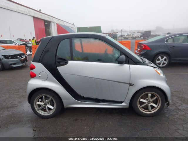 WMEEJ3BA9FK819985 Smart Fortwo Passion/pure