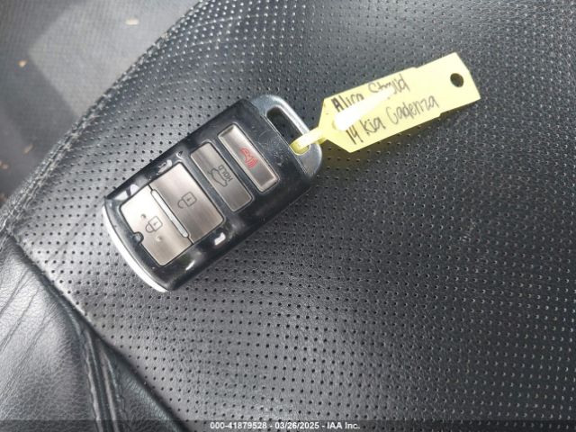 KNALN4D70E5119963 KIA Cadenza Premium
