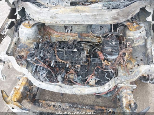 1FMCU0JX5EUA02349 Ford Escape Titanium
