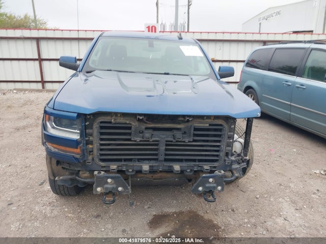2GCVKRECXJ1110096 Chevrolet Silverado 1500 2lt
