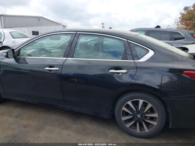 1N4AL3AP3JC195154 Nissan Altima 2.5 Sv