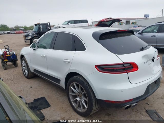 2015 PORSCHE MACAN WP1AB2A57FLB72326 Photo 2