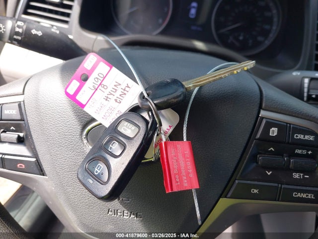 5NPD84LF4JH286179 Hyundai ELANTRA SEL
