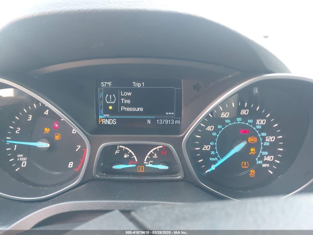 1FMCU9GXXGUB10447 Ford ESCAPE SE