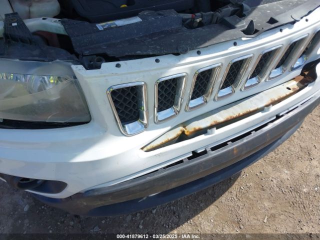 1C4NJDEB1ED713896 Jeep Compass Latitude