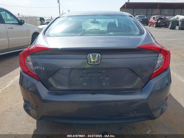 2HGFC2F5XJH547985 Honda Civic Lx