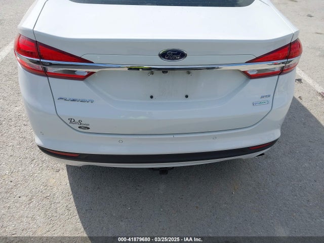 41879680 :رقم المزاد ، 3FA6P0HD2HR194769 vin ، 2017 Ford Fusion Se مزاد بيع