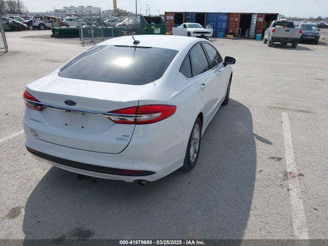 41879680 :رقم المزاد ، 3FA6P0HD2HR194769 vin ، 2017 Ford Fusion Se مزاد بيع