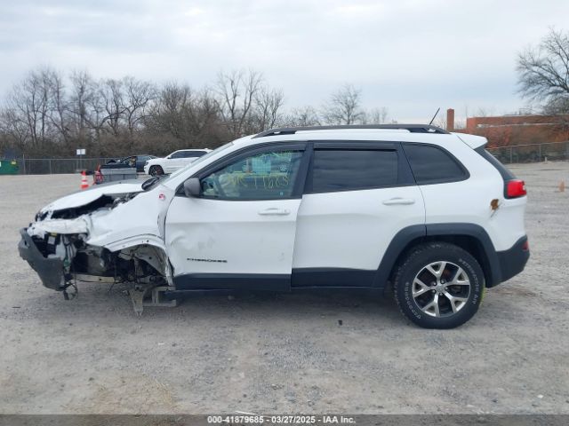 1C4PJMBB7FW741365 Jeep Cherokee Trailhawk