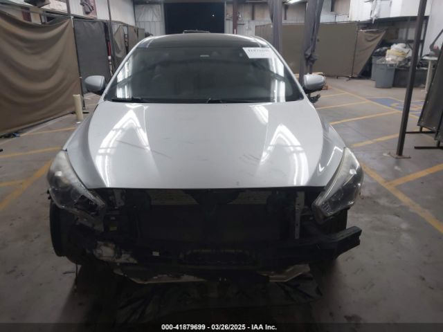 KNALN4D72G5214513 KIA Cadenza Limited