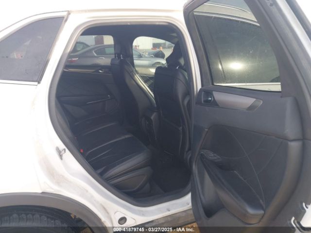 5LMCJ1C95GUJ22200 Lincoln Mkc Premier